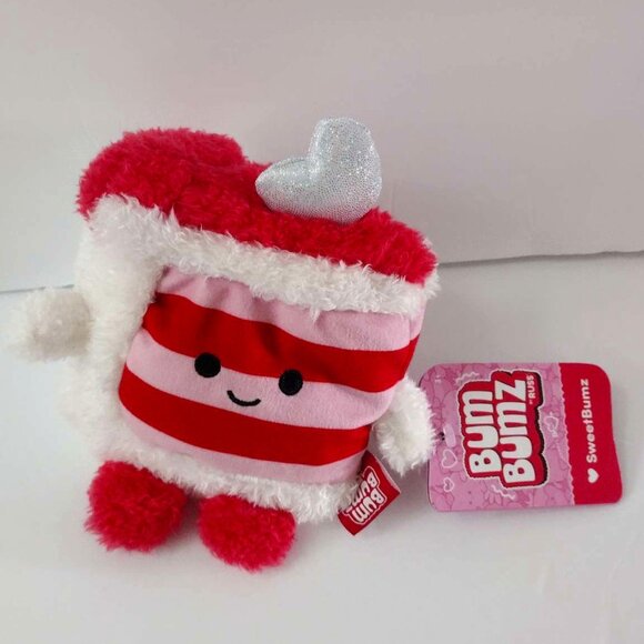 BumBumz Conway Cake Slice 7.5" Plush NEW 2025 SweetBumz Valentine's Day - Picture 1 of 4